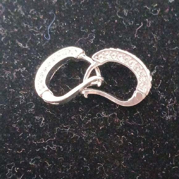 None Jewelry - Elegant Silver Hoop Earrings Sterling.